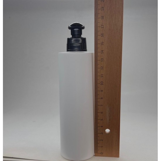 250 ml Beyaz Plastik Şişe (PE) Siyah Puspul Kapaklı (24 Ağız)